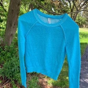blue long sleeve sweater